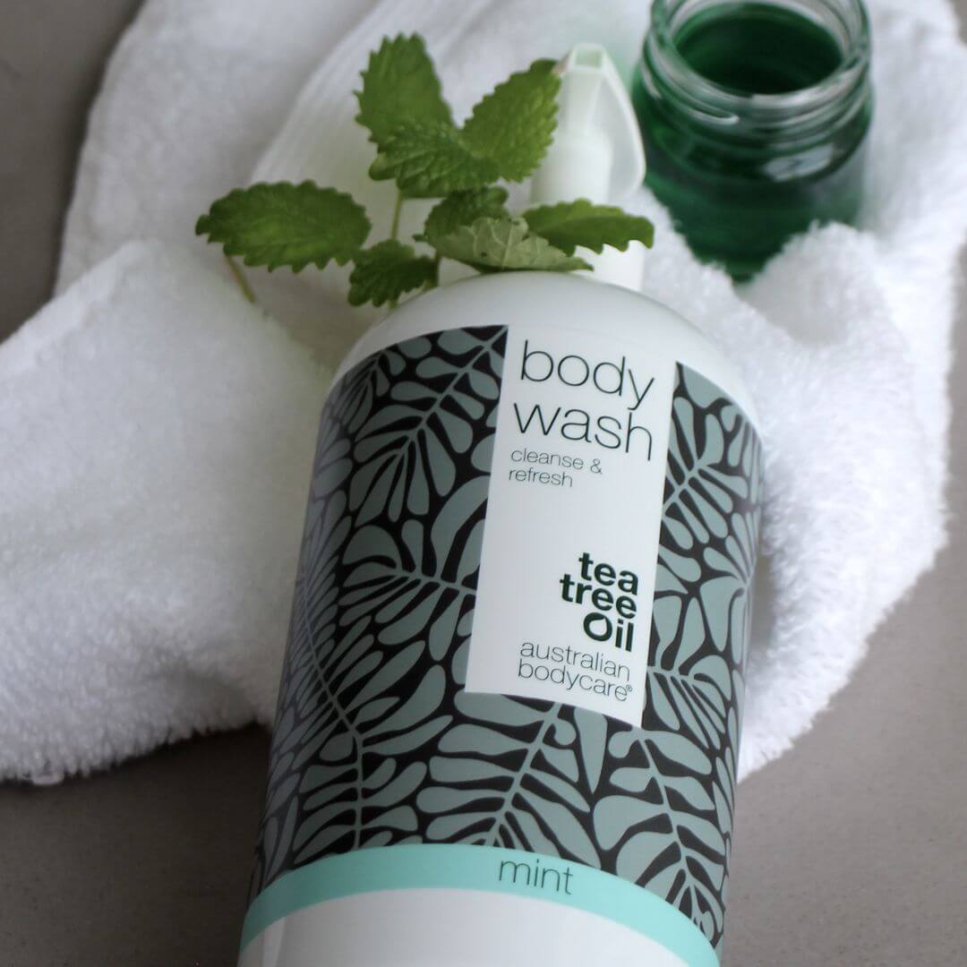 4 Tea Tree Body Wash Mint 500 ml voor de prijs van 3 — pakketaanbieding - Pakketaanbieding met 4 Body Wash (500 ml): Tea Tree Olie Mint