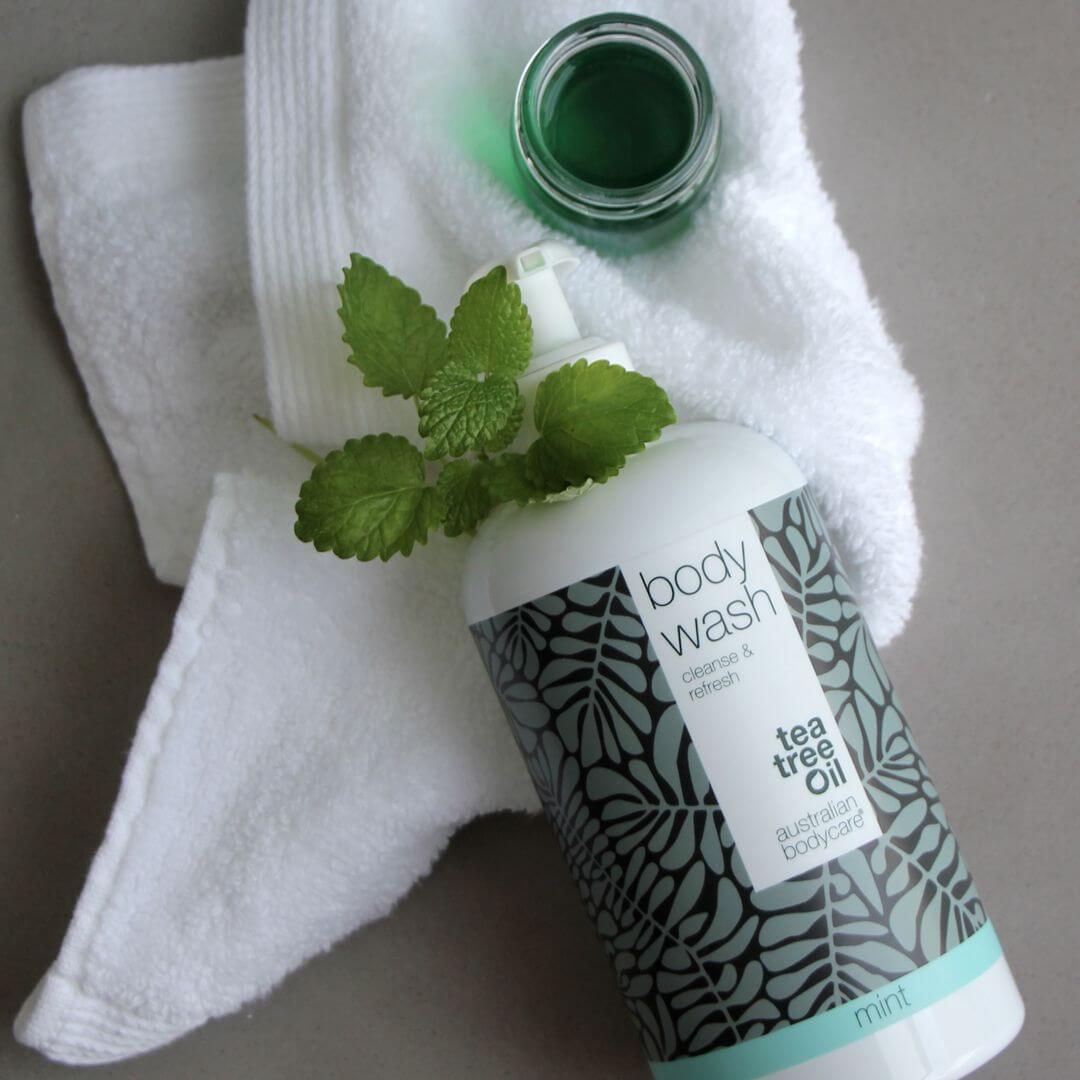 4 Tea Tree Body Wash Mint 500 ml voor de prijs van 3 — pakketaanbieding - Pakketaanbieding met 4 Body Wash (500 ml): Tea Tree Olie Mint