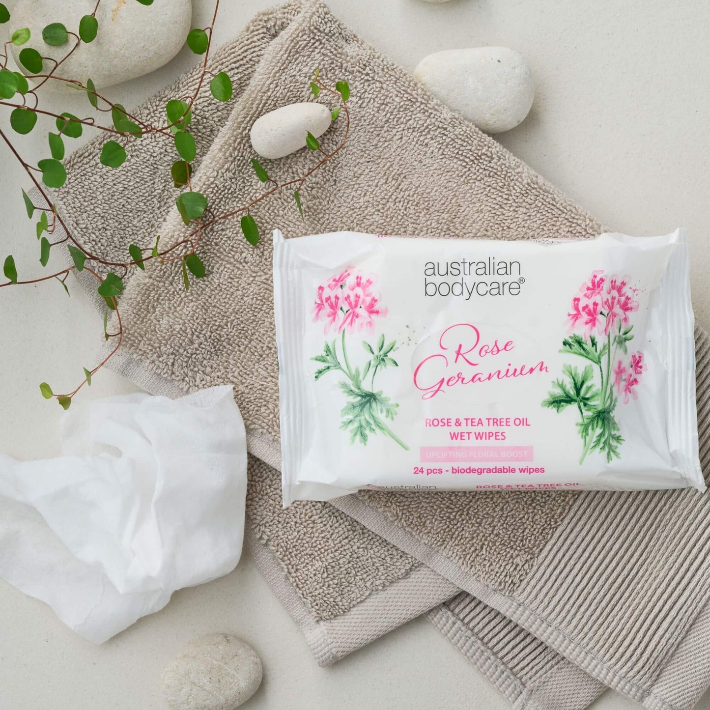 Vochtige doekjes met Rose Geranium & Tea Tree Olie 24 stuks - Verwijdert bacteriën, vuil en make–up