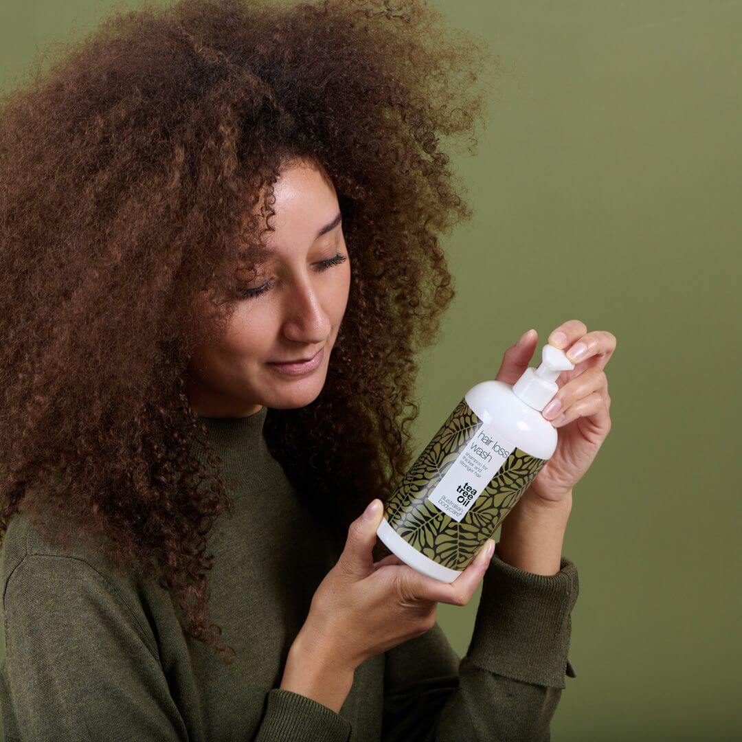 Shampoo en haaruitval vitamines voor dun en fijn haar — Producten voor de verzorging van dun en fijn haar