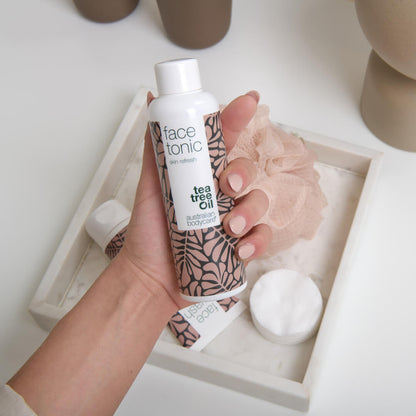 Anti–Puistjes Gezichtstonic - Alcoholvrije face tonic met Tea Tree Olie tegen puistjes en mee–eters