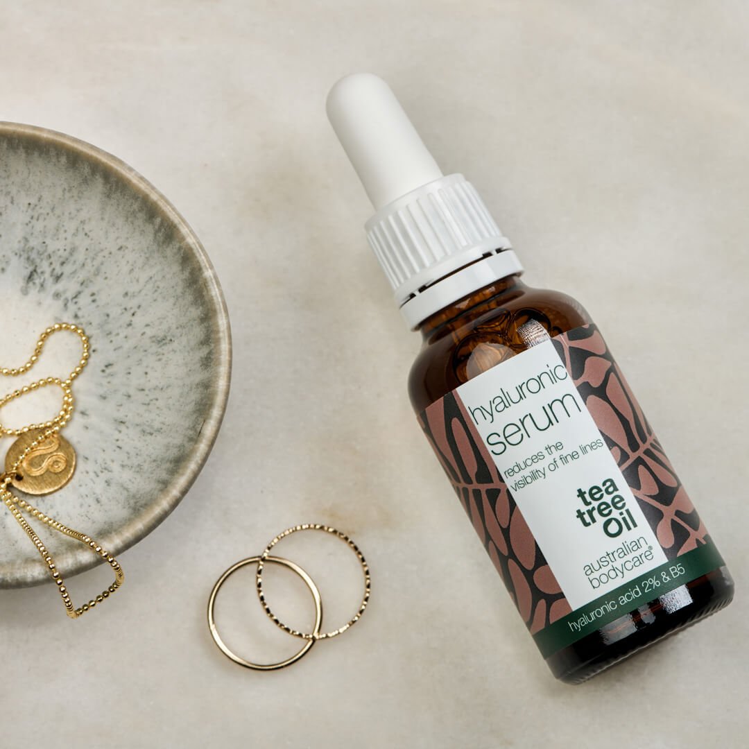 3 Hyaluronzuurserums voor glans en voor de verzorging van fijne lijntjes — Met Hyaluronzuur 2% en vitamine B5 voor fijne lijntjes en diepe groeven