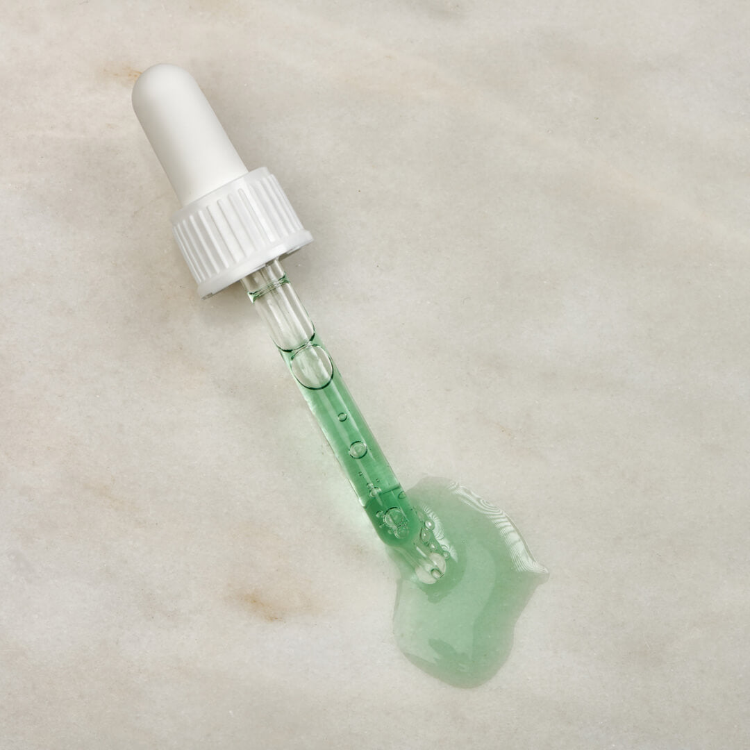 Peeling Serum om de huid te exfoliëren — Natuurlijk peelingserum met AHA (fruitzuur) & niacinamide voor een gladde huid